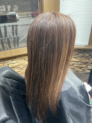 Long straight highlighted hair